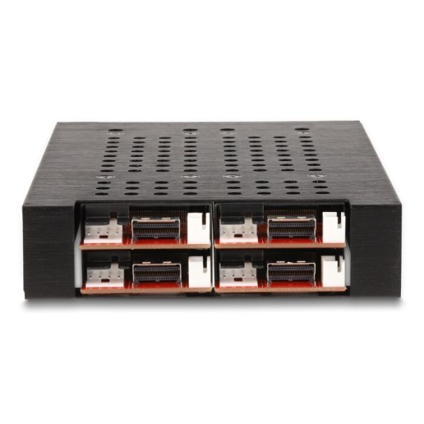 DeLOCK Rack mobile da 3.5″ per 4 x M.2 NVMe SSD con connettore Slim SAS SFF-8654
