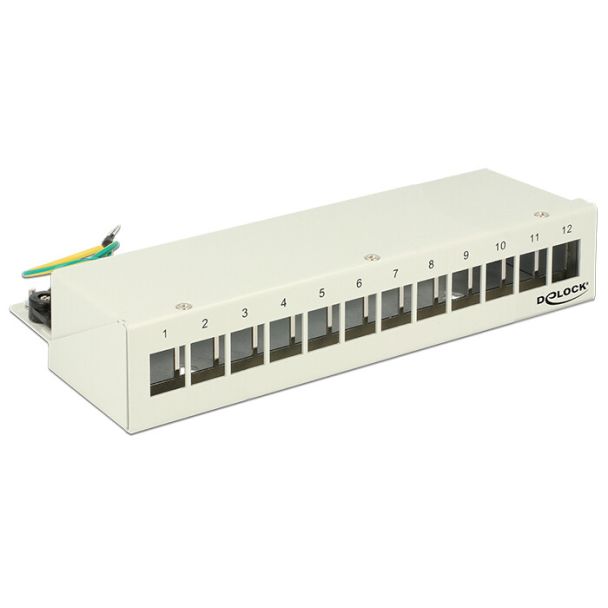 DeLOCK 43335 patch panel