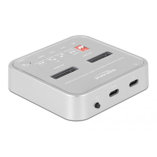 DeLOCK Docking Station per 1 x M.2 NVMe SSD + 1 x M.2 SATA SSD con lettore di schede SD Express (SD 7.1) e funzione clone