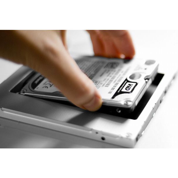 Digitus Telaio di installazione per alloggiamenti unità CD/DVD/Blu-ray, SATA su SATA III, altezza 9,5 mm