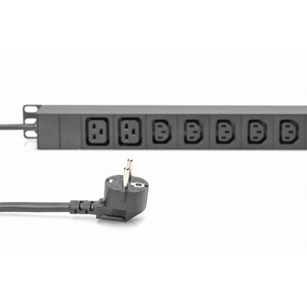 Digitus PDU con misurazione locale dell’energia, 1 fase, 18 x C13, 2 x C19