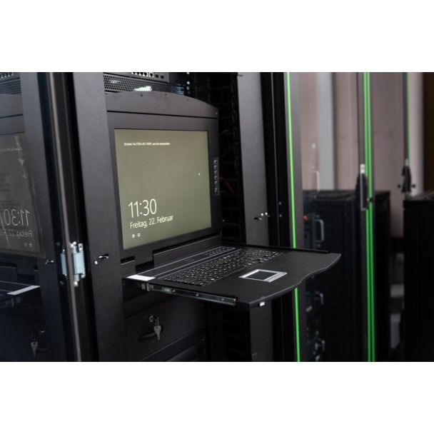 Digitus 19" LCD KVM Console, 16-Port Cat 5, russian Keyboard