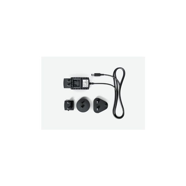 Blackmagic Design PSUPPLY-12V20W2.5B Caricabatterie per dispositivi mobili Universale Nero dC Interno