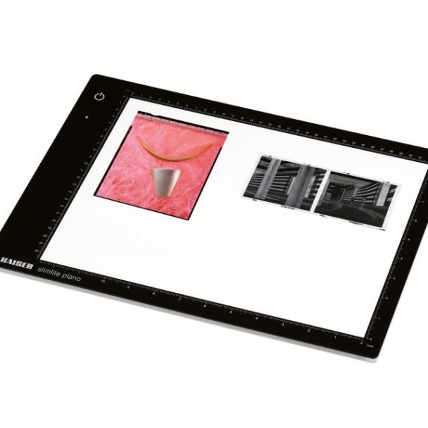 Kaiser Flat LED Slide Viewer Slimlite plano Illuminated Surface 32x22.8cm