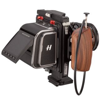 Cambo WRC-HVSA Kit includes Cambo WRC-400 camera body with WRC-H61 wooden grip. Hasselblad SLW-80 interface and WRS-HVSA.