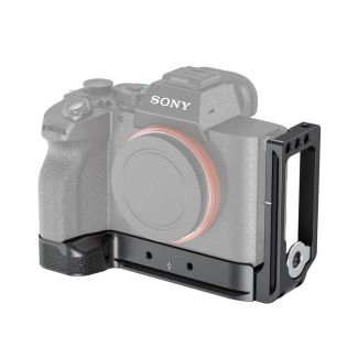 SmallRig L-Bracket for Sony Alpha 7R IV  Alpha 9 II LCS2417B
