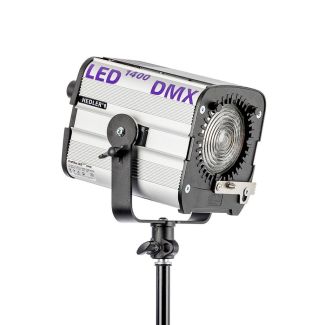Hedler Illuminatore Profilux LED 1400 DMX con lente di Fresnel